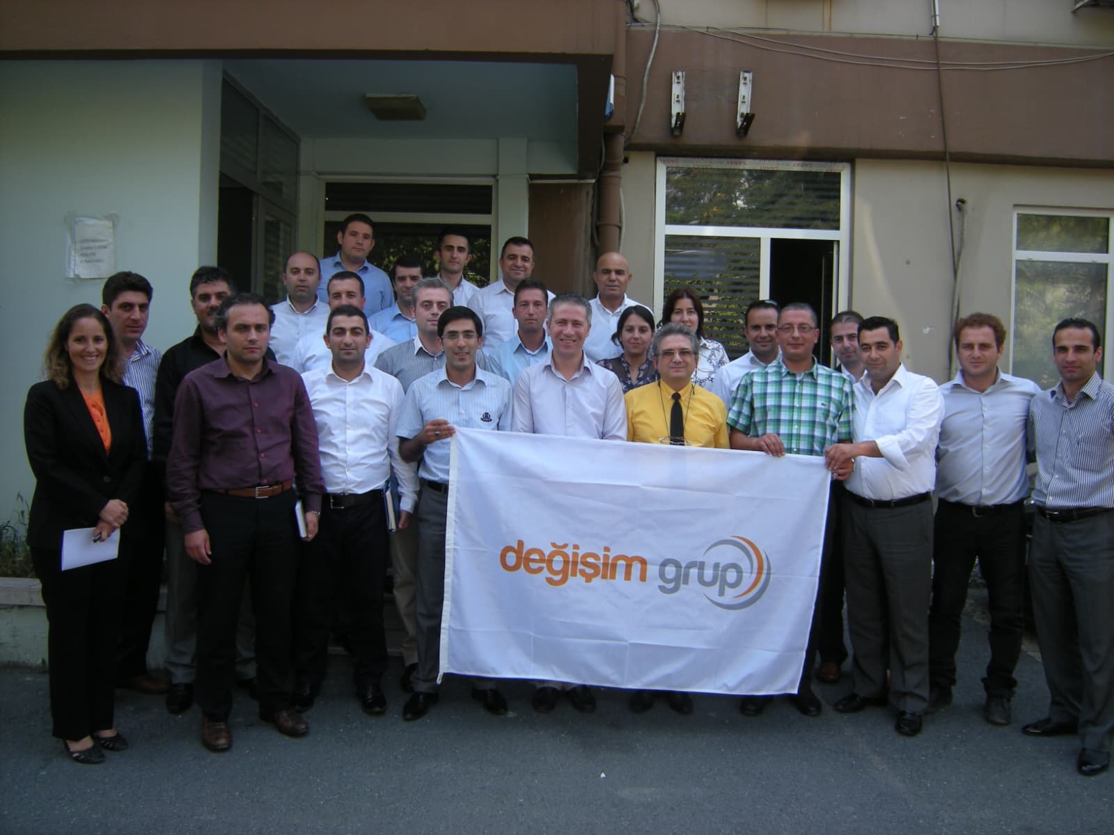 EĞİTİM